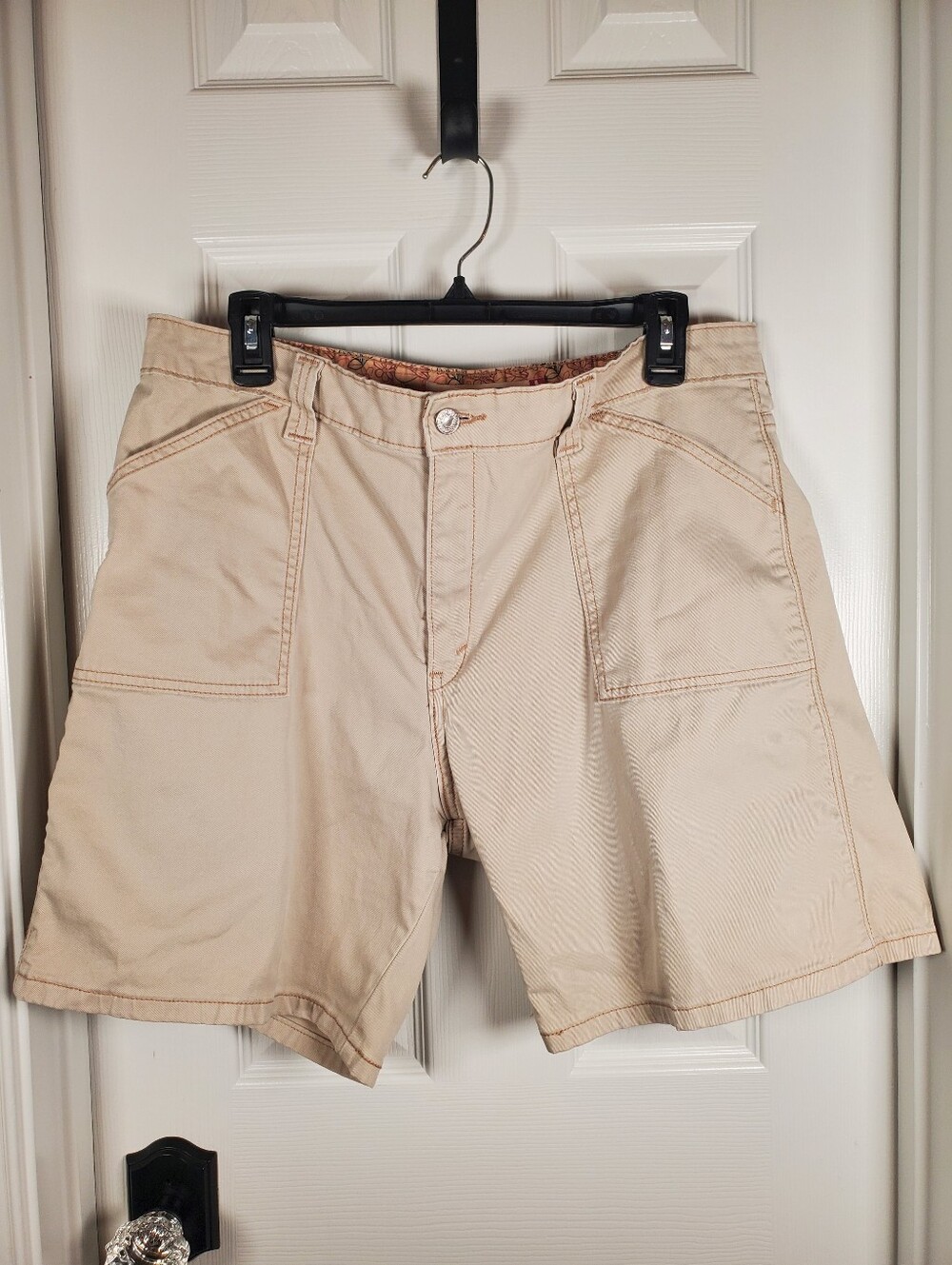 Levi’s 550 Relaxed Bermuda Shorts Utility Khaki Size 16